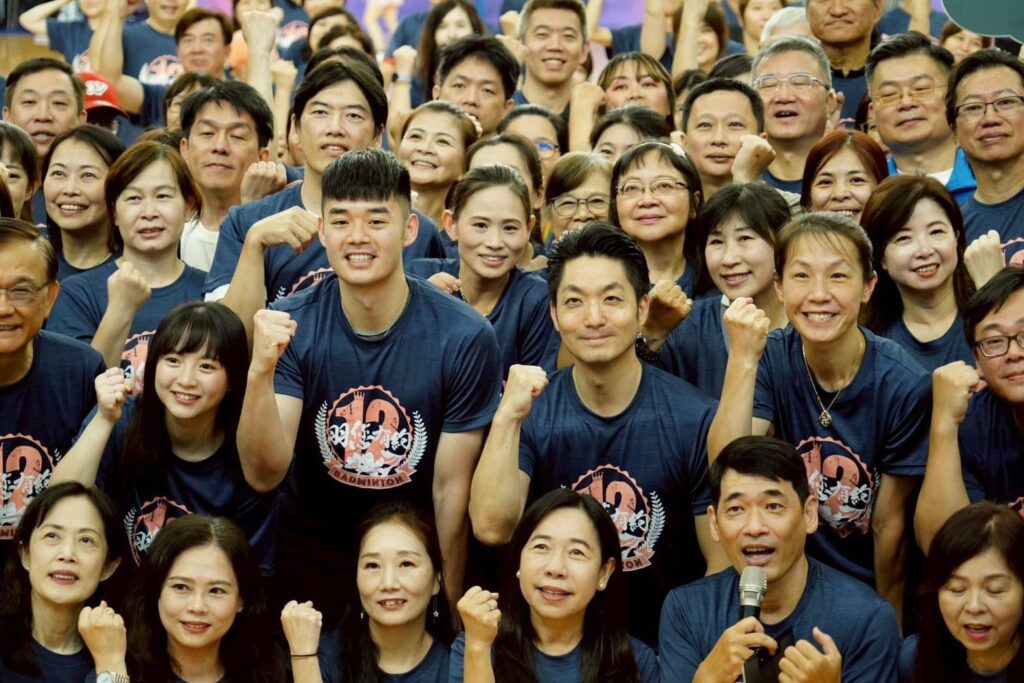 全國校長、家長會齊聚揮拍做公益　蔣萬安：參與人數突破2700人