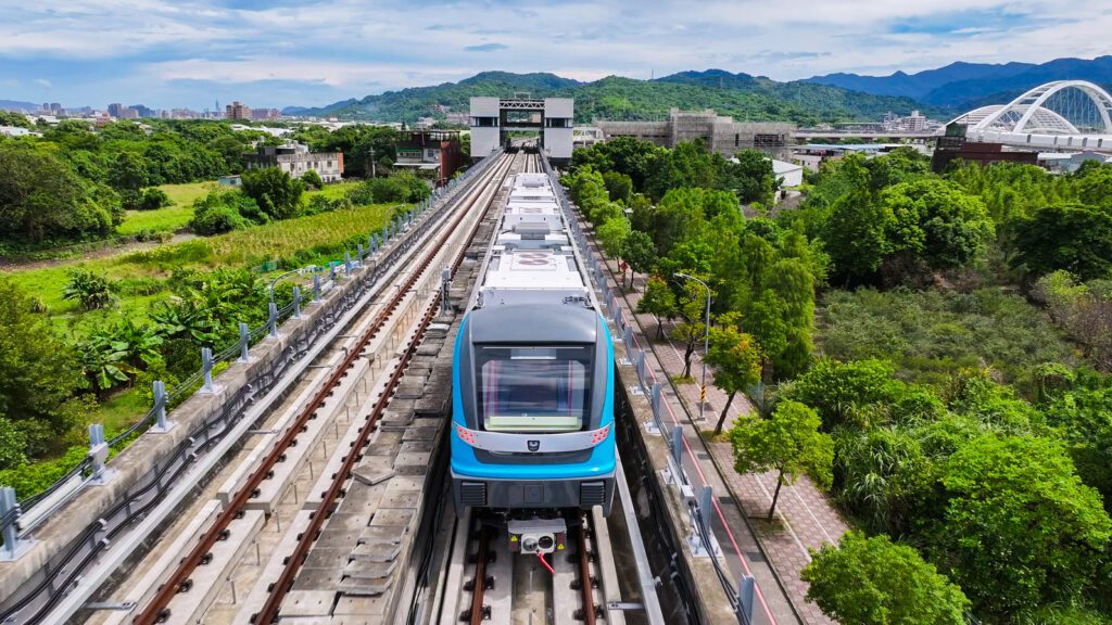 通勤雙北市中心縮短20分鐘！ 三鶯線6/30正式通車 免費搭乘2個月