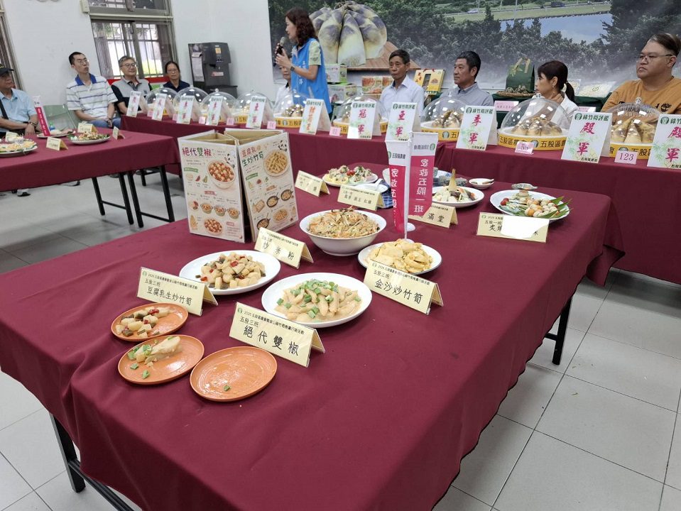 五股觀音山綠竹筍評鑑暨創意料理競賽登場  吳文職勇奪評鑑冠軍與甜筍王雙料殊榮　五股一班創意料理摘冠
