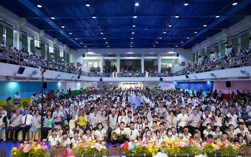 嘉義市114年市長獎暨議長獎頒獎典禮　411名優秀學子獲表揚