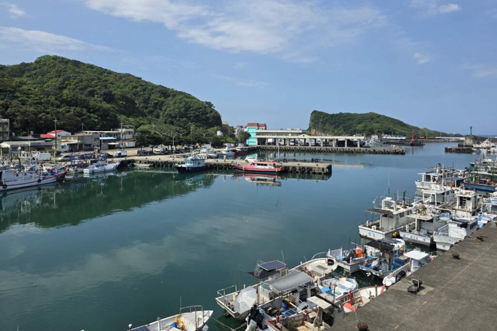 翻轉傳統漁港推動嗨漁港政策     新北深澳漁港盛夏夜釣與水豚岩景致帶動夜間經濟