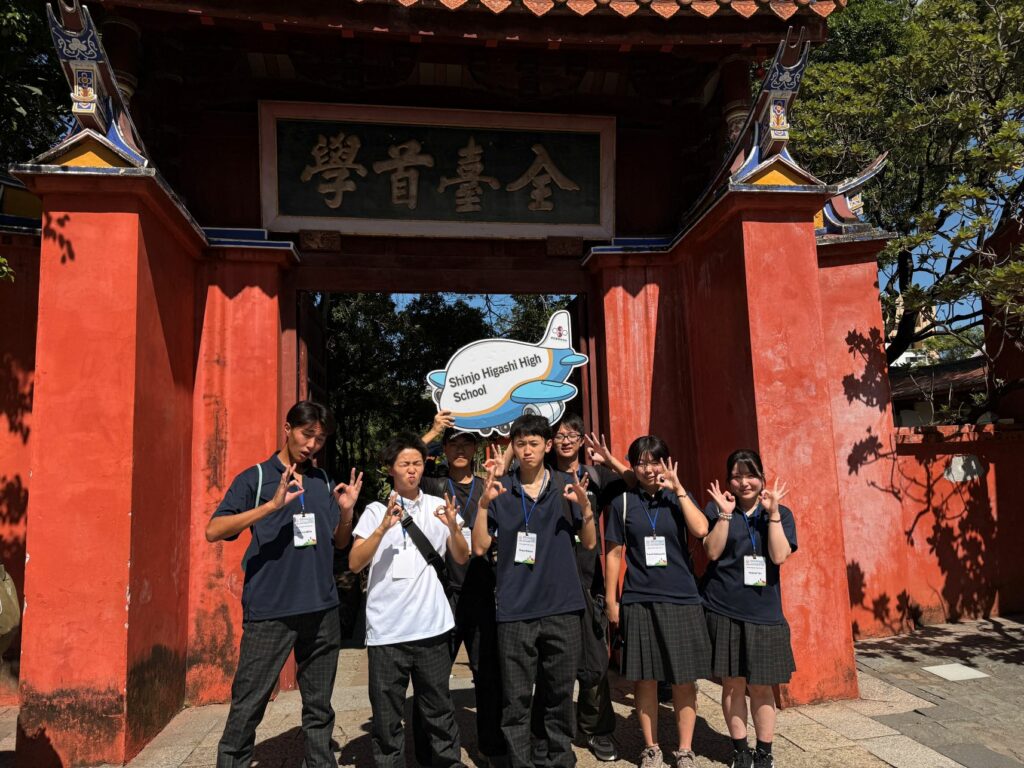 台南一中SDGs研討會國際師生走讀台南古都　以文化交流深化世界友誼