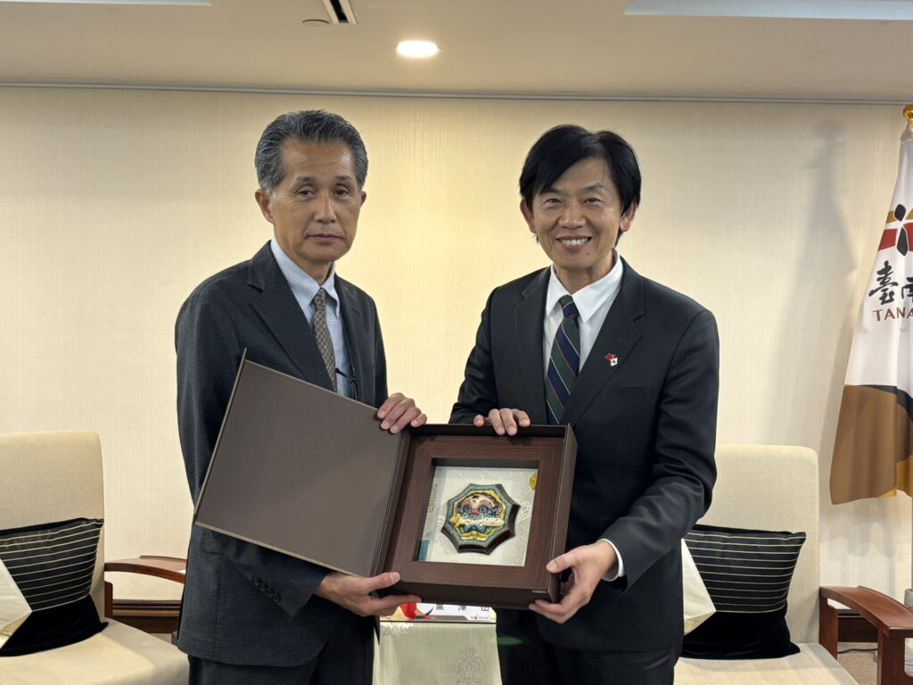 日本笠間市山口伸樹市長率團蒞府拜會　盼擴展多元領域交流