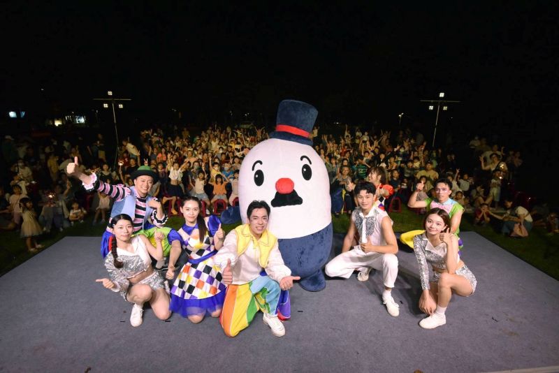 紅鼻子馬戲團現身夏日劇場　大小朋友共度歡樂時光