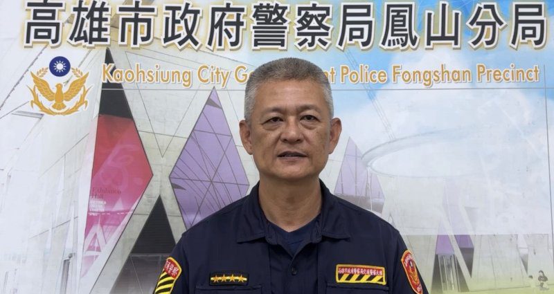 港灣新聞網／救護車進鳳山醫院急診口撞上機車！騎士送醫 警初判肇因曝光