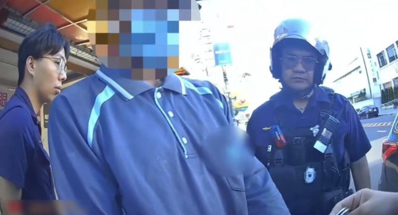 港灣新聞網／變換車道4度不打方向燈還加速逃！高雄男毒駕遭警攔查　最高恐罰10萬餘元