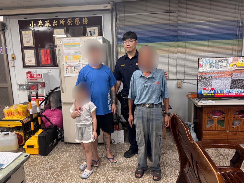 港灣新聞網／81歲翁憑記憶徒步10公里尋老友！迷途走到中鋼　小港警抽絲剝繭助平安返家