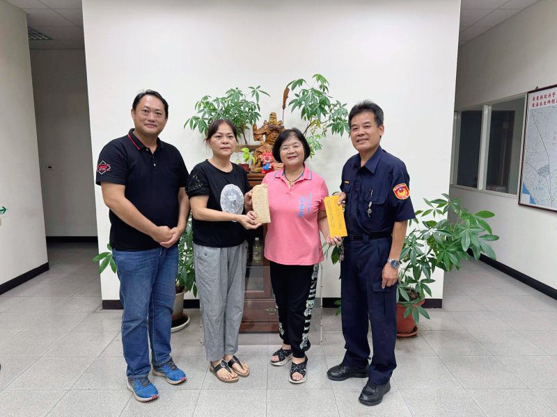 港灣新聞網／獨居翁無家屬辦後事！枋寮暖警號召善心募8萬元　讓人生最後一程圓滿善終