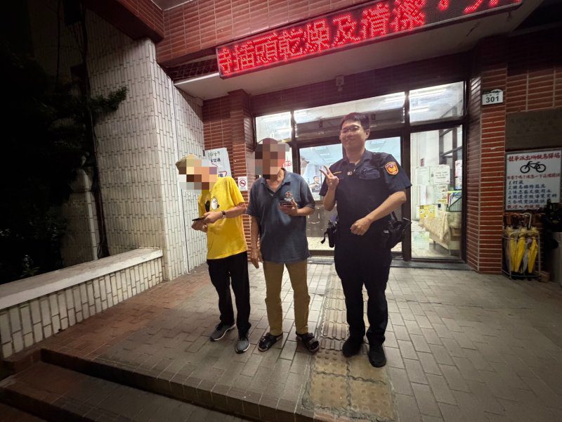 港灣新聞網／地址一路改、司機察覺不對勁！熱心運將直奔派出所　迷途78歲老翁平安團圓