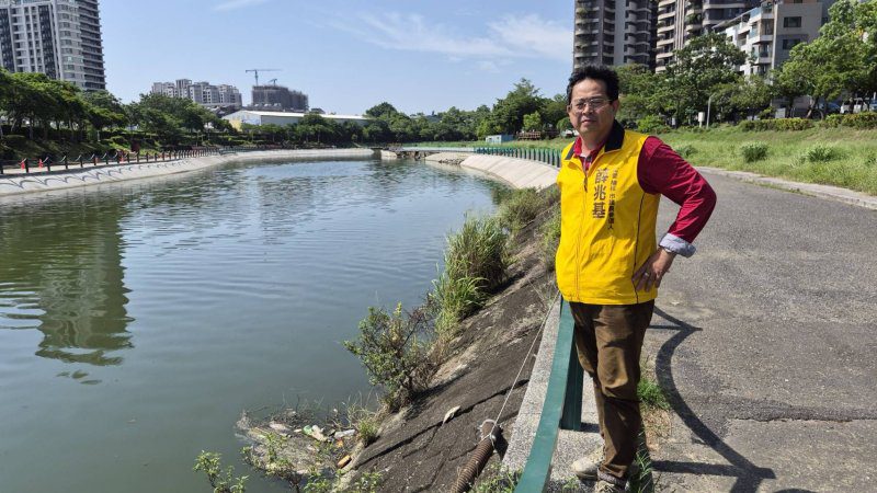 港灣新聞網／後勁溪又爆死魚！智慧城市不能只會事後撈魚　薛兆基籲建AI河川預警系統