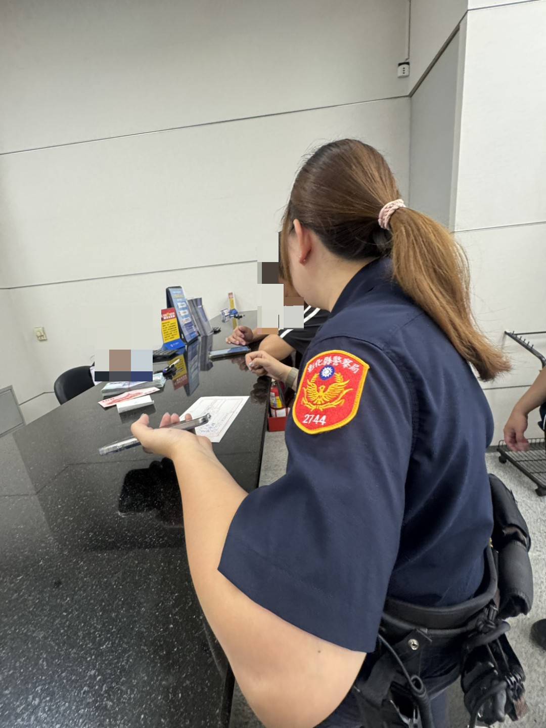 暖警及時拆穿成功攔阻　假交友真詐財