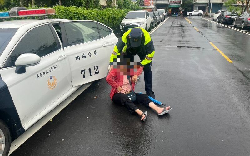 阿嬤颱風天外出被風吹倒　溫馨內埔警護送回家暨內埔警訊