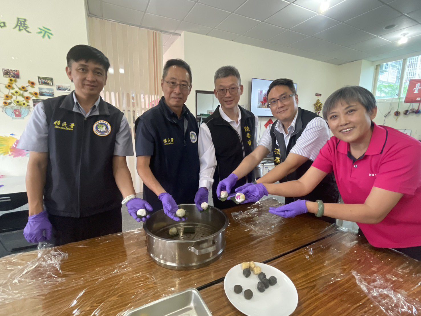 新住民分享精彩人生故事 移民署行動服務列車前進臺東
