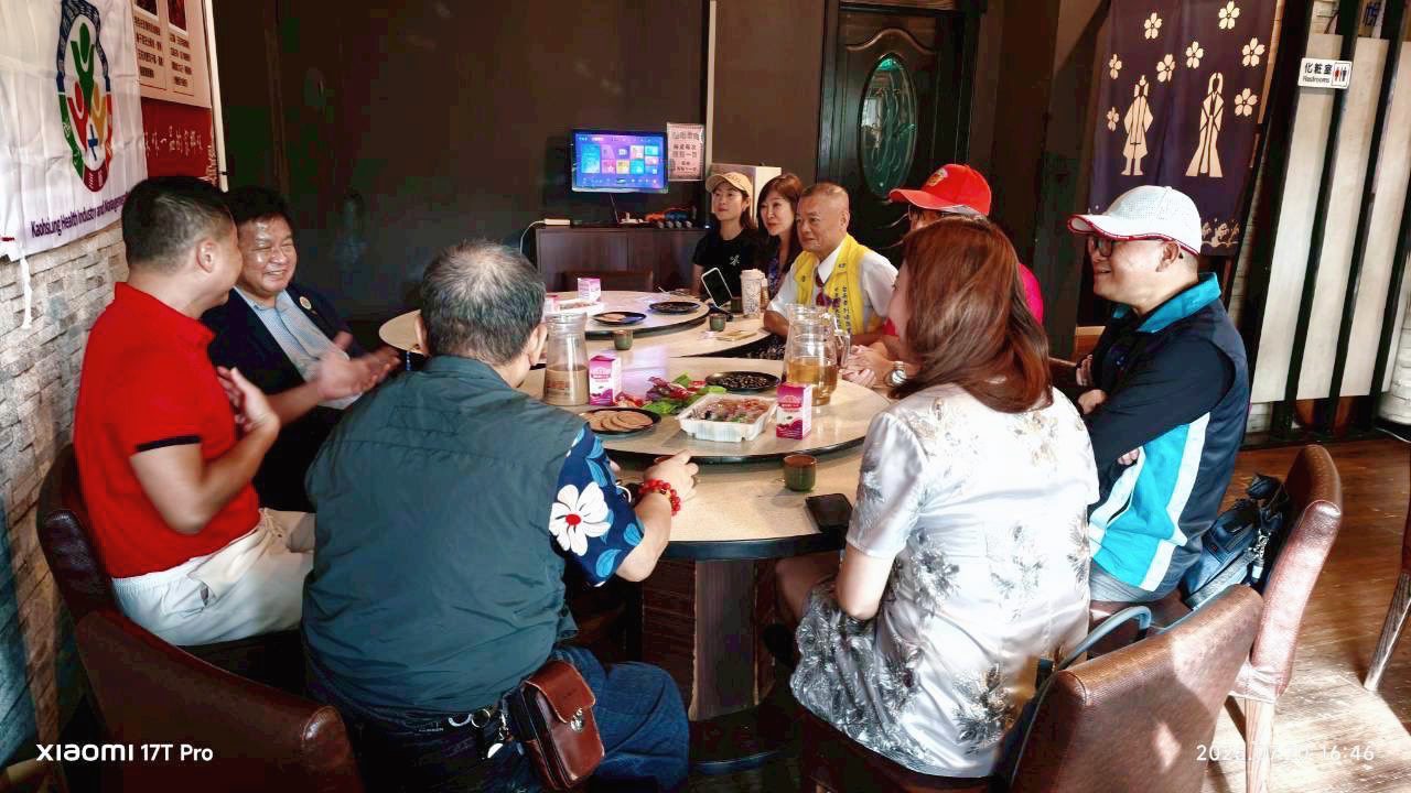 香港元朗醫館館長鄧國樑中醫博士參訪高雄城市、台港媒體醫療文化交流深化合作共創雙贏迎接世界華人時代