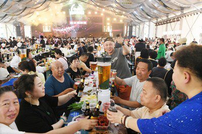 新華絲路：第二十四屆哈爾濱國際啤酒節盛大開幕