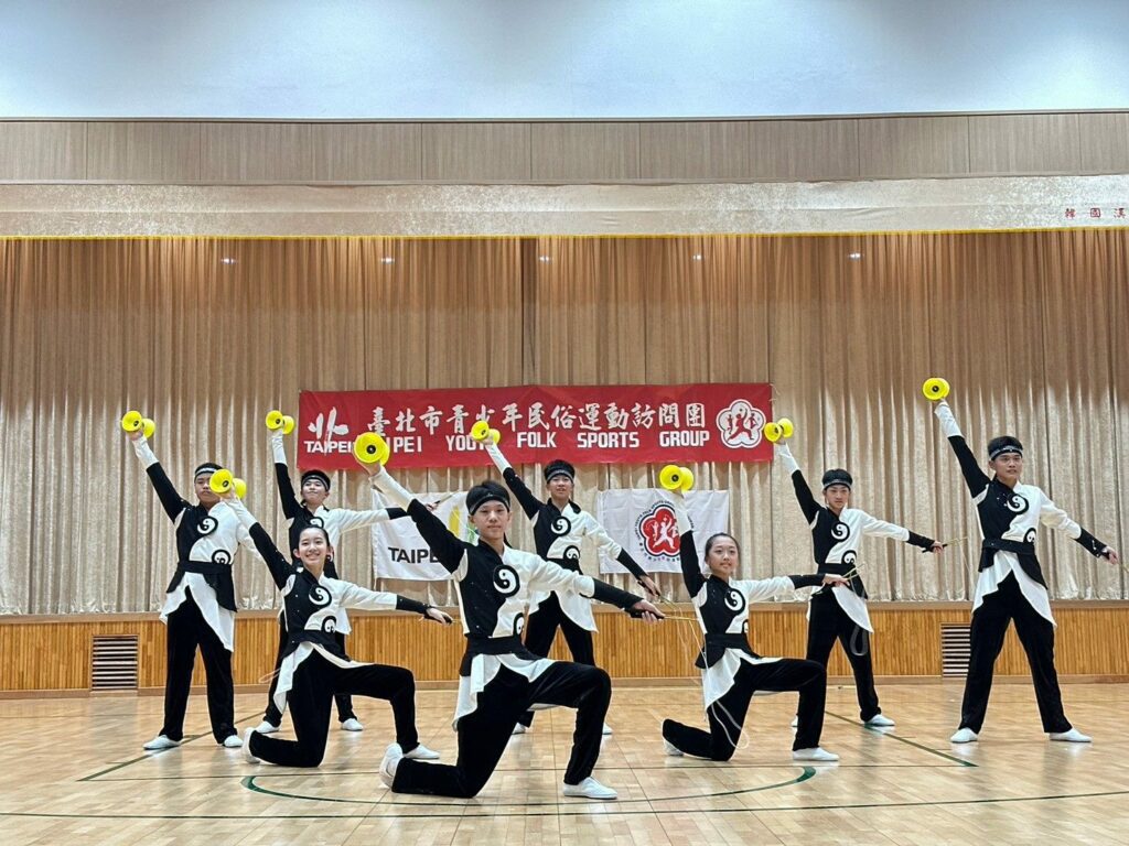 扯鈴、跳繩、踢毽驚艷首爾　臺北少年用民俗技藝圈粉韓國