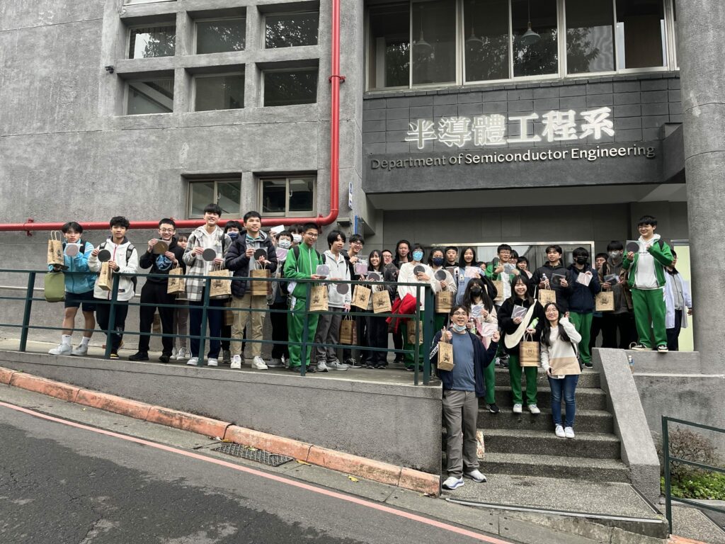 企業為什麼要提早走進高中校園？ 台灣學聯：人才競爭提前十年，產學合作進入新時代