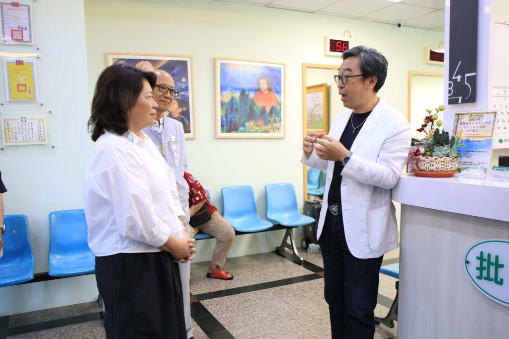 守護嘉義33載！名醫宋思權診所喬遷　黃敏惠親賀