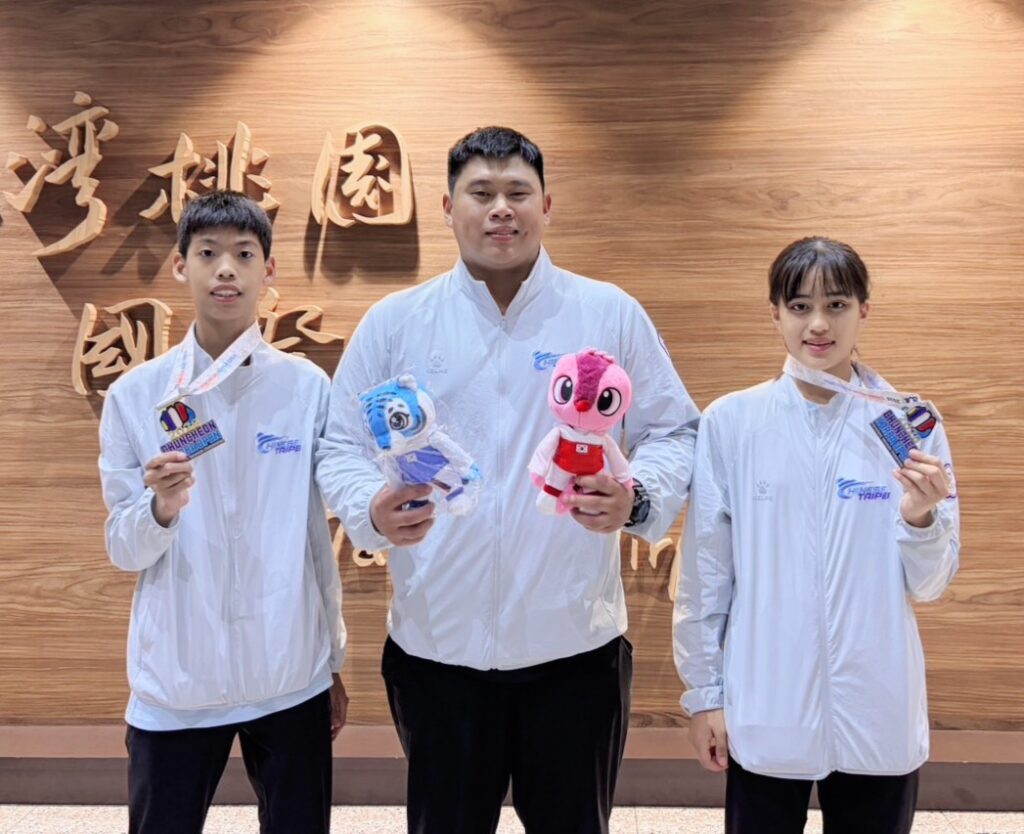 跆拳道小將王主榮摘金吉娃斯奪銀  花蓮國風國中揚威韓國春川公開賽