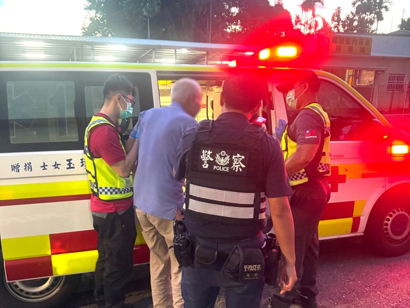 潮警化身心靈導師　溫情安撫思鄉失落老翁暨潮州警訊