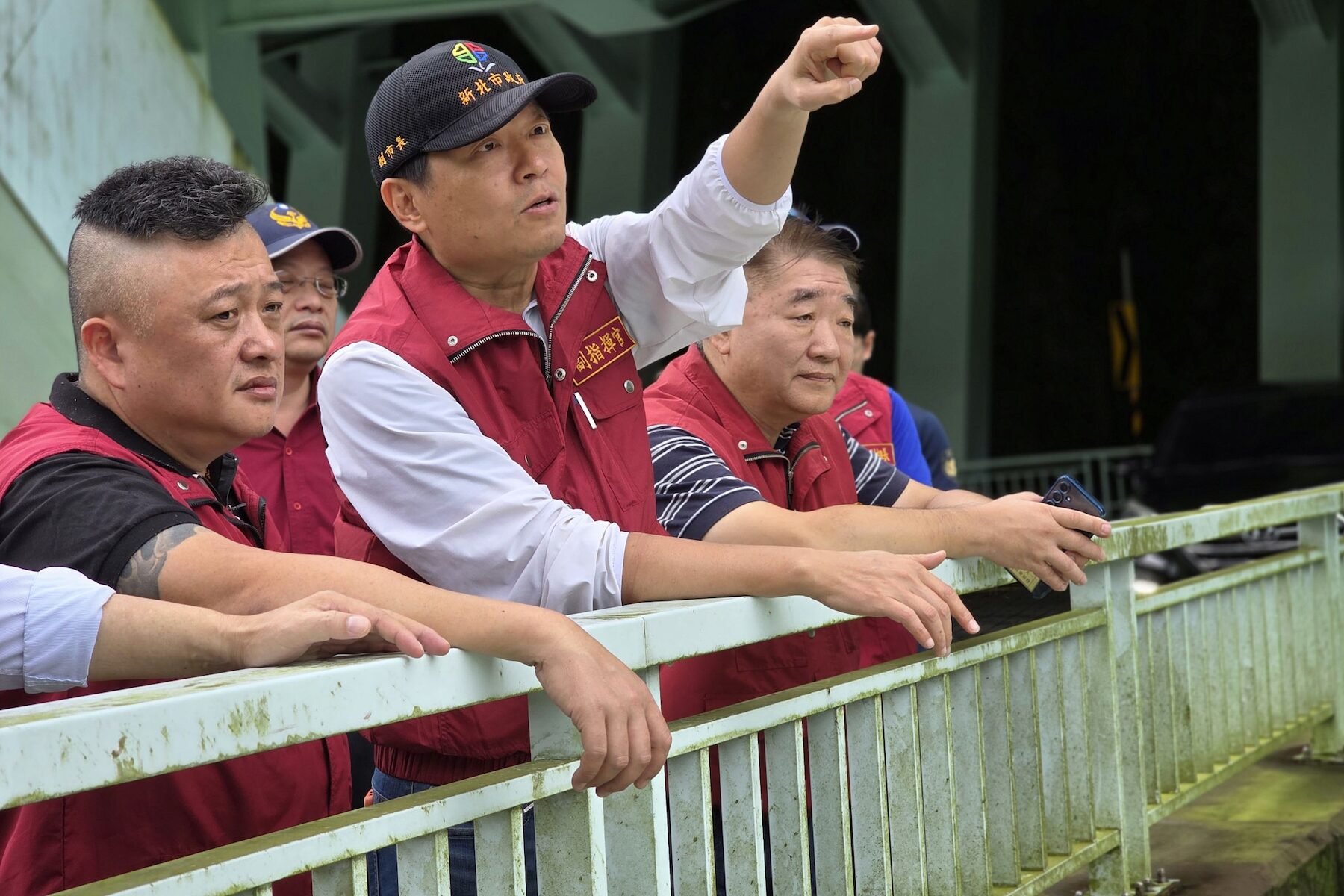 烏來南勢溪水位逐步回降　新北市府持續監測確保山區道路安全