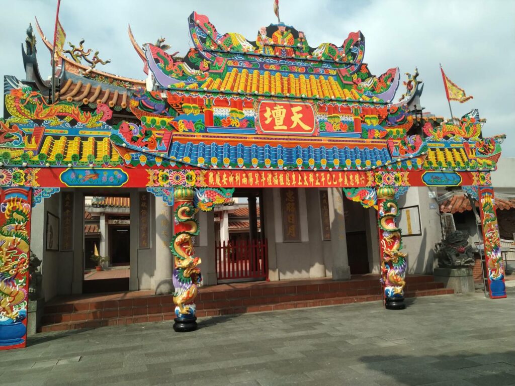 六堆忠義亭睽違120年百年大醮　今日隆重搭建天壇