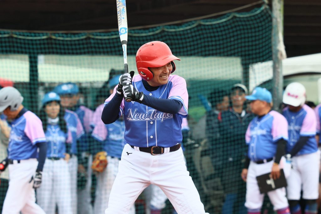 世壯運慢速壘球雙北大戰　新北市獲銀　侯友宜肯定團隊的好表現