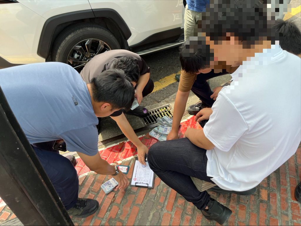影音/宜蘭民眾眼尖報案 警方逮獲詐欺車手