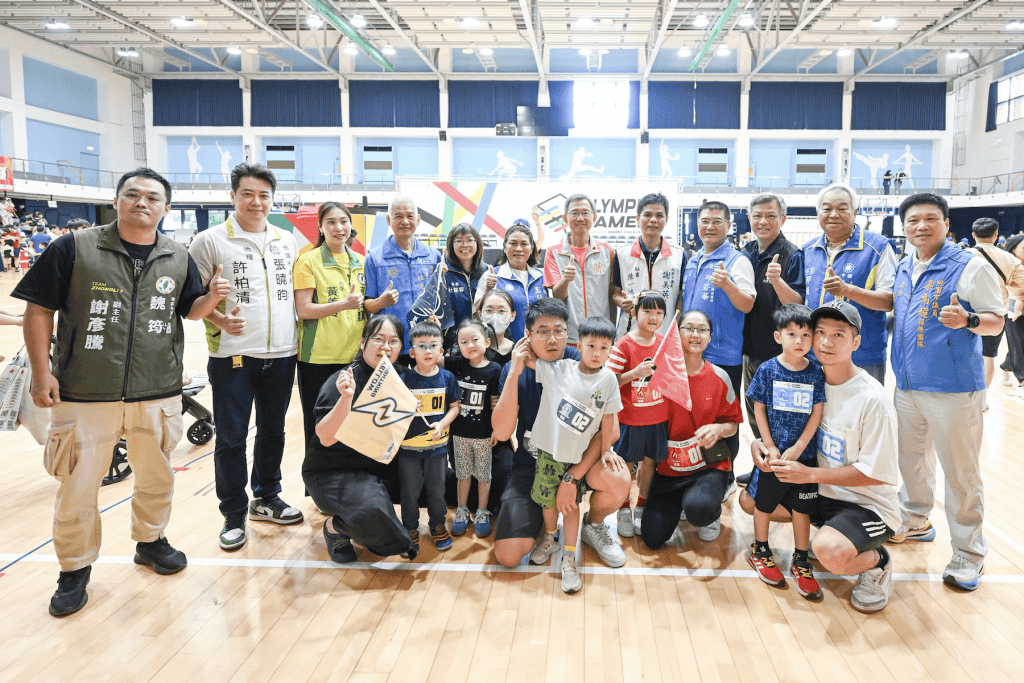 桃園親子館辦奧運會     逾千人熱情參與     王明鉅讚活動增進親子情感