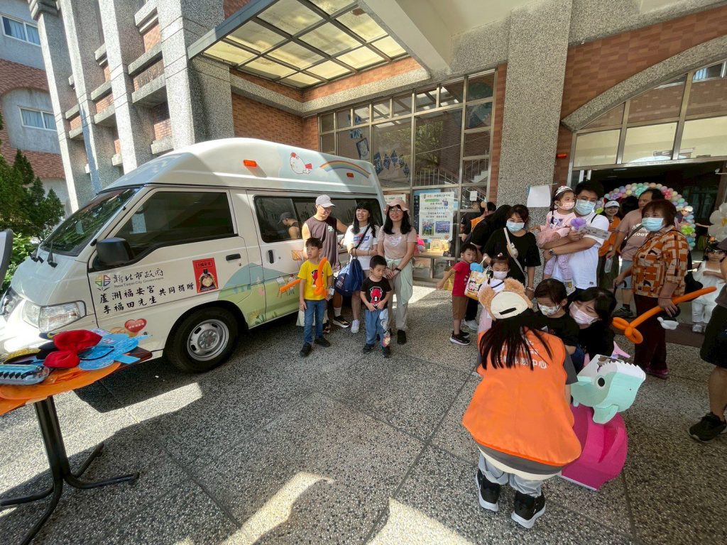 新北童話狂歡節登場　孩子化身童話主角冒險闖關　篩檢找出慢飛天使　及早療育扭轉未來