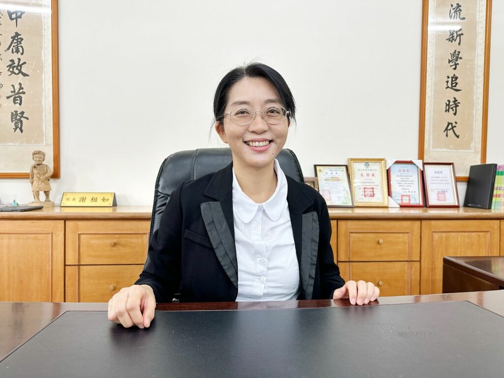 潮和國小謝相如校長   榮獲114年度校長領導卓越獎
