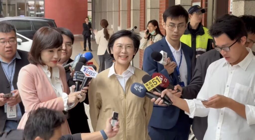 民進黨南高嘉縣市長初選於今（10）日開放領表登記　高雄市長初選參選人林岱樺將會在黨部規定的期限內完成登記