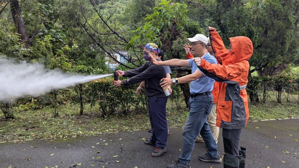 強化第一線救援與通報能量  林保署攜手南澳部落辦理臺灣黑熊救傷演練