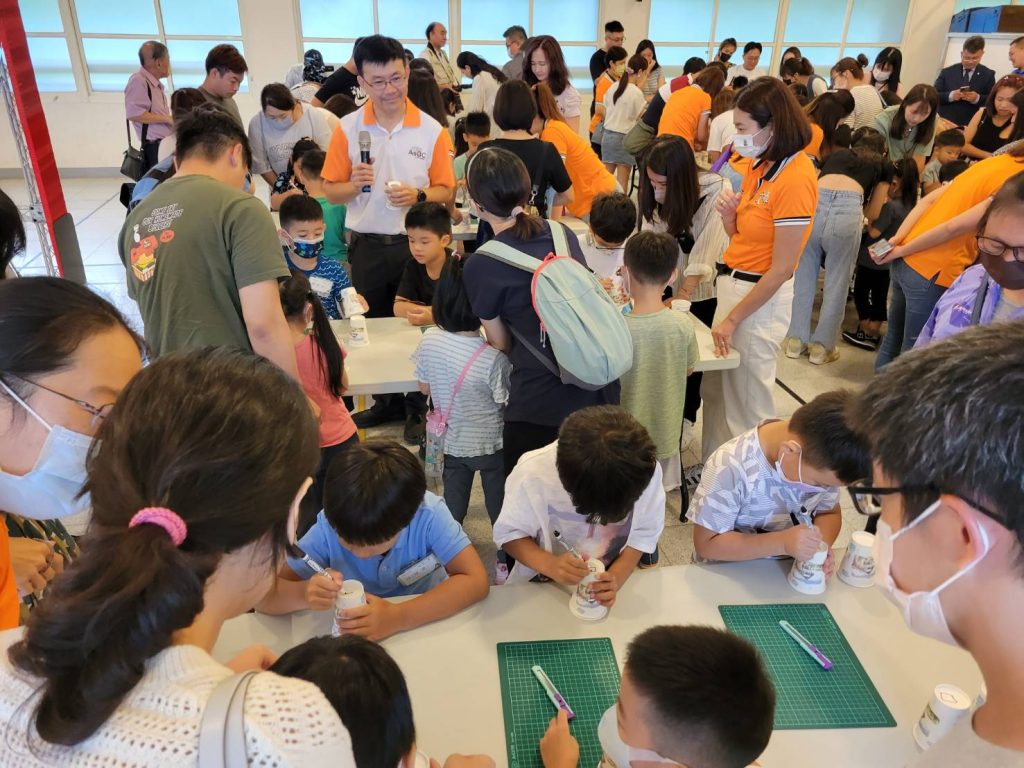 114學年度嘉市國小新生報到將開跑　線上及現場報到雙重選擇超便利