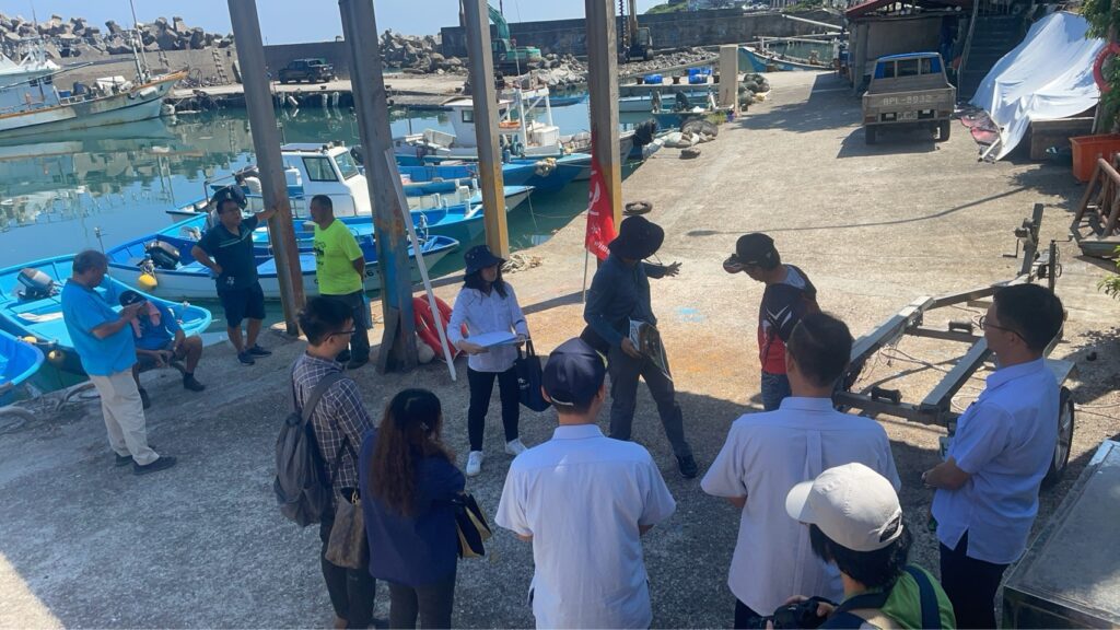 海委會協助龍洞灣陸地　參考位置現勘