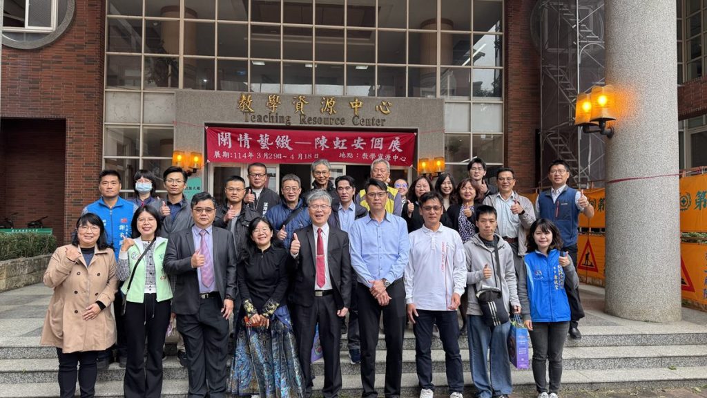 影音/溪高歡度27週年校慶「布袋戲到溪高」　突破傳統觀念令觀眾耳目一新