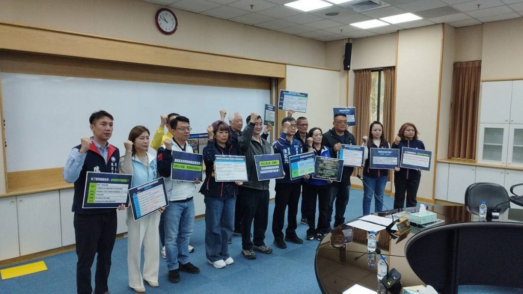 國民黨屏東縣黨團召開記者會   堅決反廢死、支持重罰虐童罪行！
