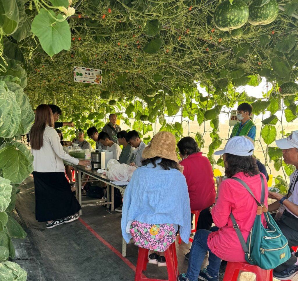 「屏東旺來 棗到幸福」　屏東鳳梨與蜜棗農業物產館甜蜜登場