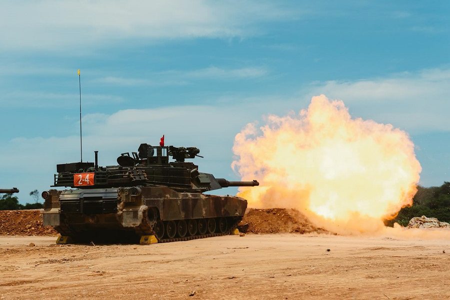 M1A2T戰車實彈操演曝光！ 展現新式裝備精銳戰力
