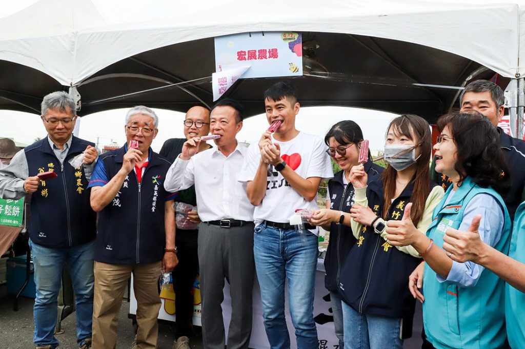 桑椹產季來臨　嘉義縣「義竹攏來桑」熱鬧登場