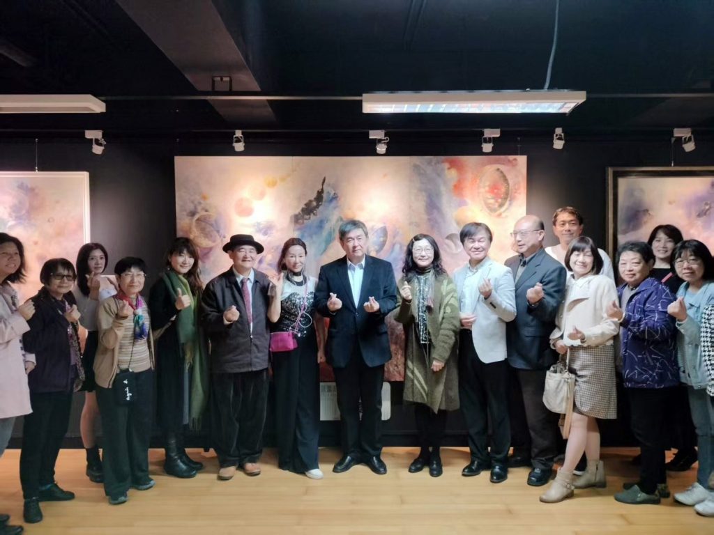 用現在給過去一個未來！華梵大學碩士個展 ——林錦芳《沈金》宇宙系列：混沌敘事與精神重生