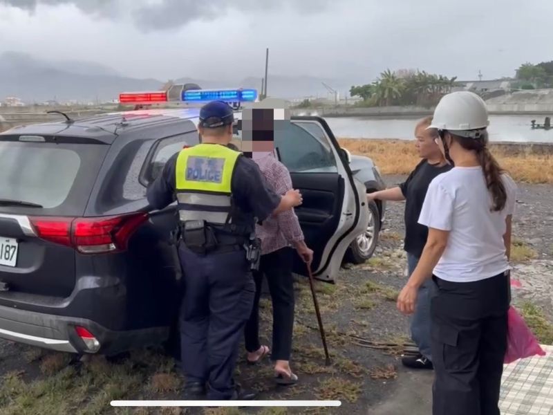 鳳凰颱風逼近　枋警迅速動員協助撤離