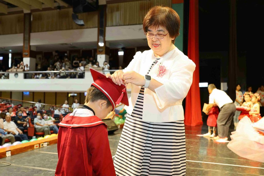 讓愛起飛迎向新旅程  羅東鎮立幼兒園及分班聯合畢業典禮