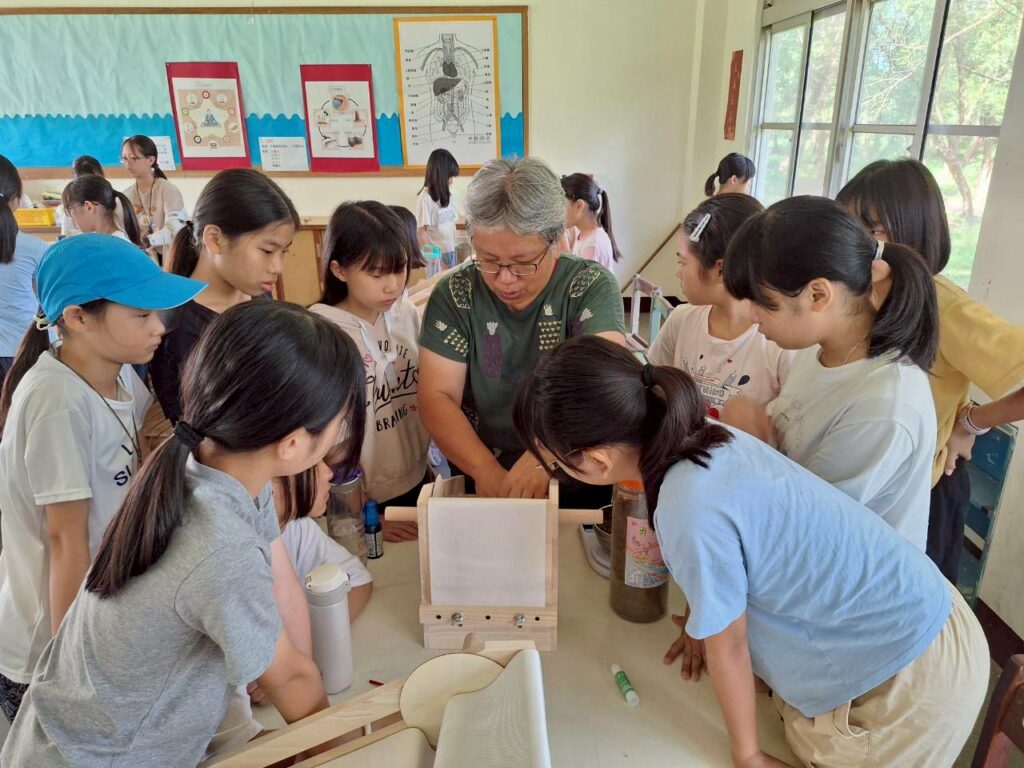 有朋自遠方來　福智教育園區迎來美加、新加坡及香港華僑參訪
