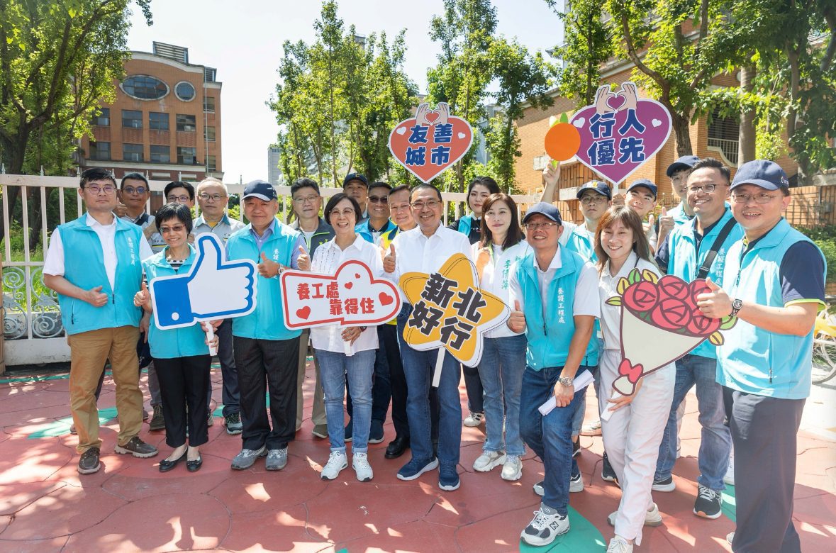 新北6年完成70所通學廊道進度超前　侯友宜市長指示朝8年100所目標邁進