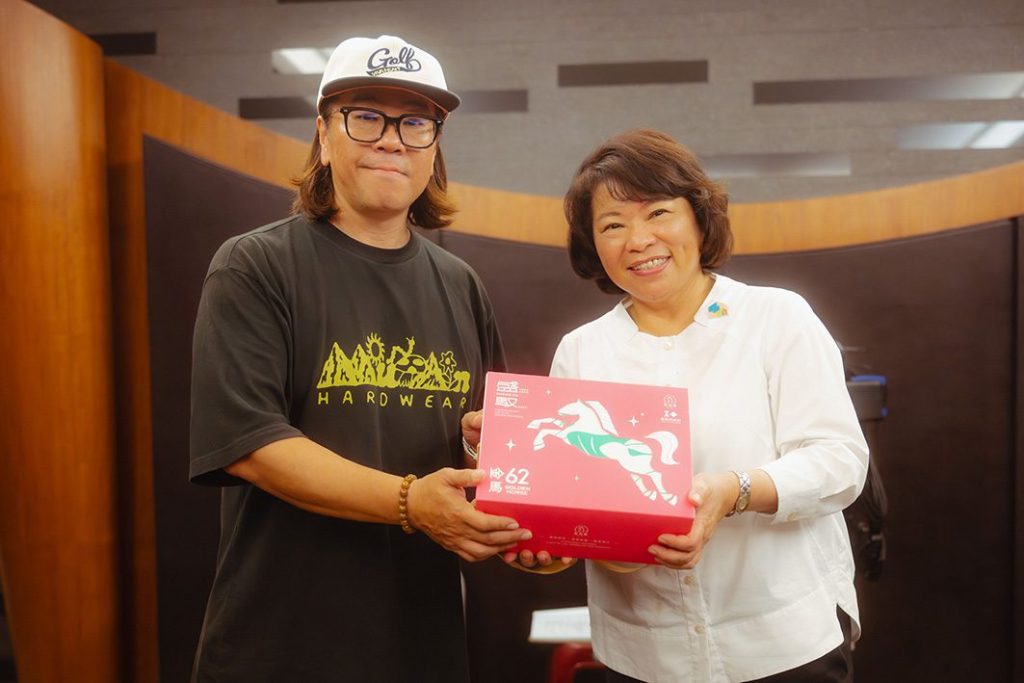 韓劇改編影集《我們的藍調時光》來嘉拍攝　黃敏惠親赴劇組探班