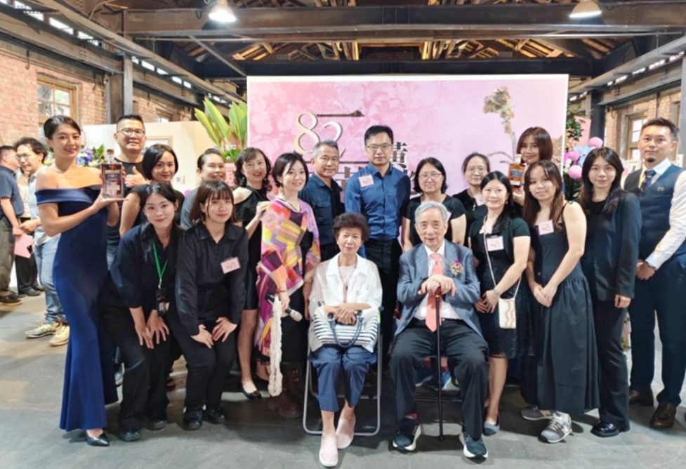 後青春的詩意《二82年華-黃光男沙龍展》倒數中