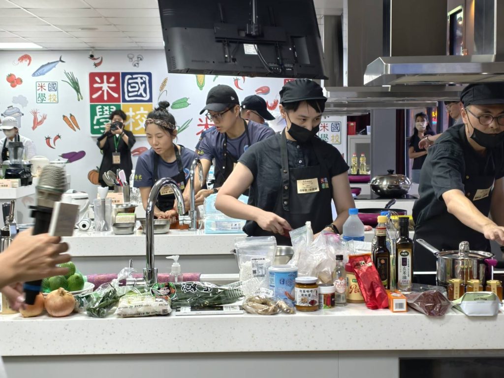 味好食材食神大賽  在地食材「臺東米」結合「紅烏龍茶」  展現農業創意力