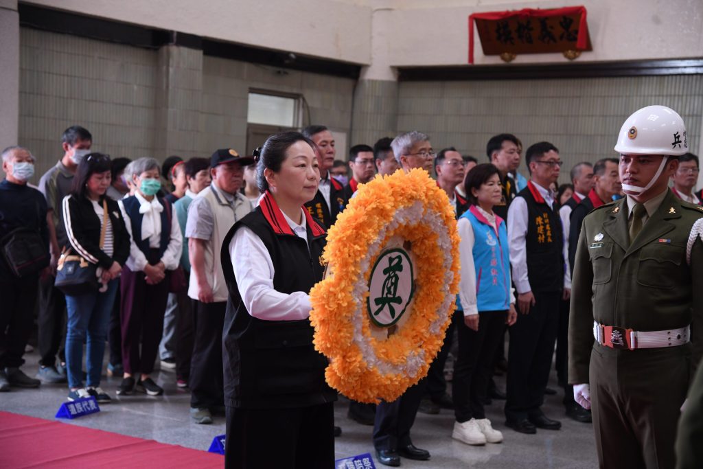 花蓮春祭國殤大典 徐榛蔚致祭緬懷先烈