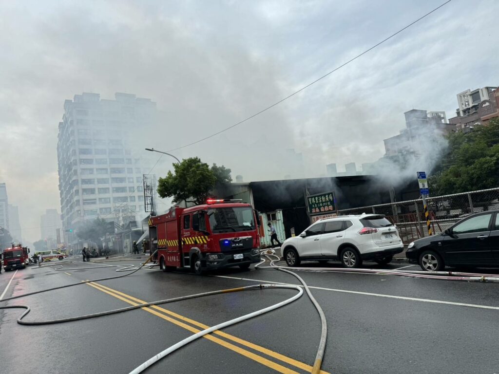 高雄市三民區大昌二路　寶珠里辦公處火警無人傷